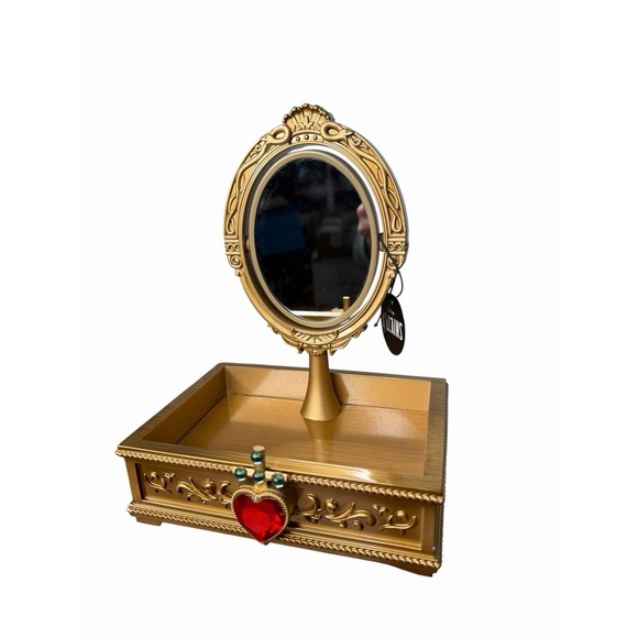 Bath & Body Works Other - Bath And Body Works Disney Villains Evil Queen Light Up Body Care Tray NIB